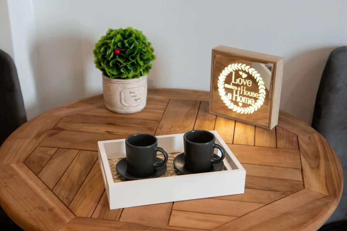 Cozy Modern Studio In Thessaloniki Apartment Ngoại thất bức ảnh